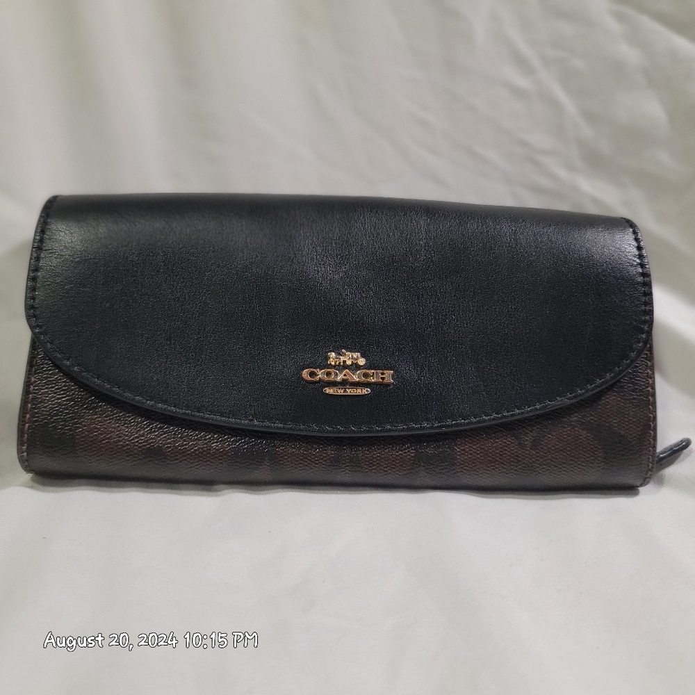 Coach wallet